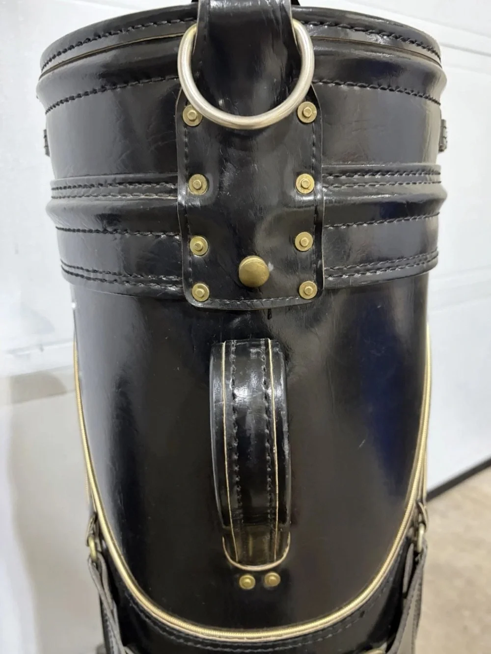 VINTAGE MICHELOB Black Faux Leather Carry Golf Bag 35